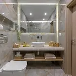 Luxury Sea View With Access - Parking & Heated Pool Varna