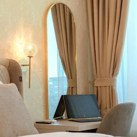Luxury Sea View With Access - Parking & Heated Pool *