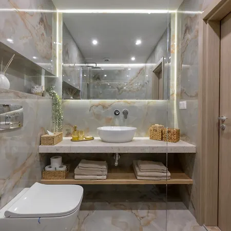 Luxury Sea View With Access - Parking & Heated Pool Warna
