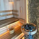 Luxury Sea View With Access - Parking & Heated Pool *