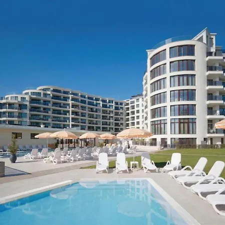 Luxury Sea View With Access - Parking & Heated Pool